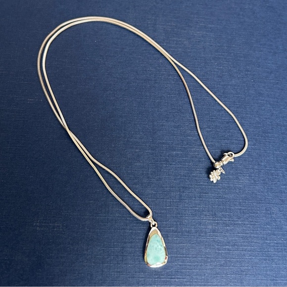 Marahlago Larimar Necklace Cheyenne - Picture 5 of 6